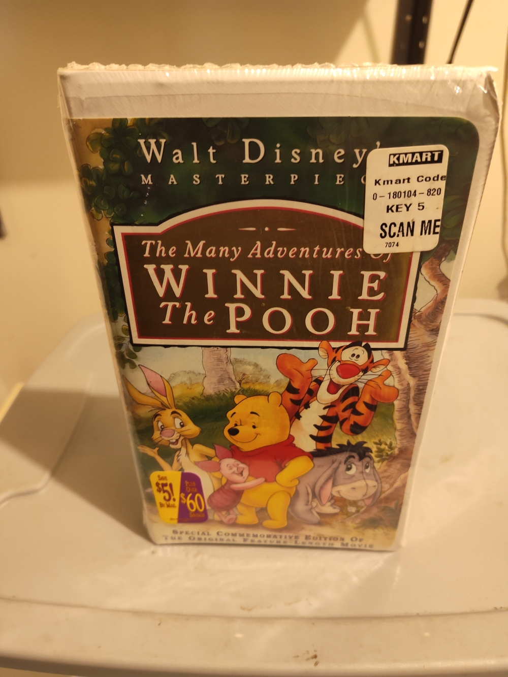 Vintage 1996 Walt Disney Winnie the Pooh - The Many Adventures (Yellow)